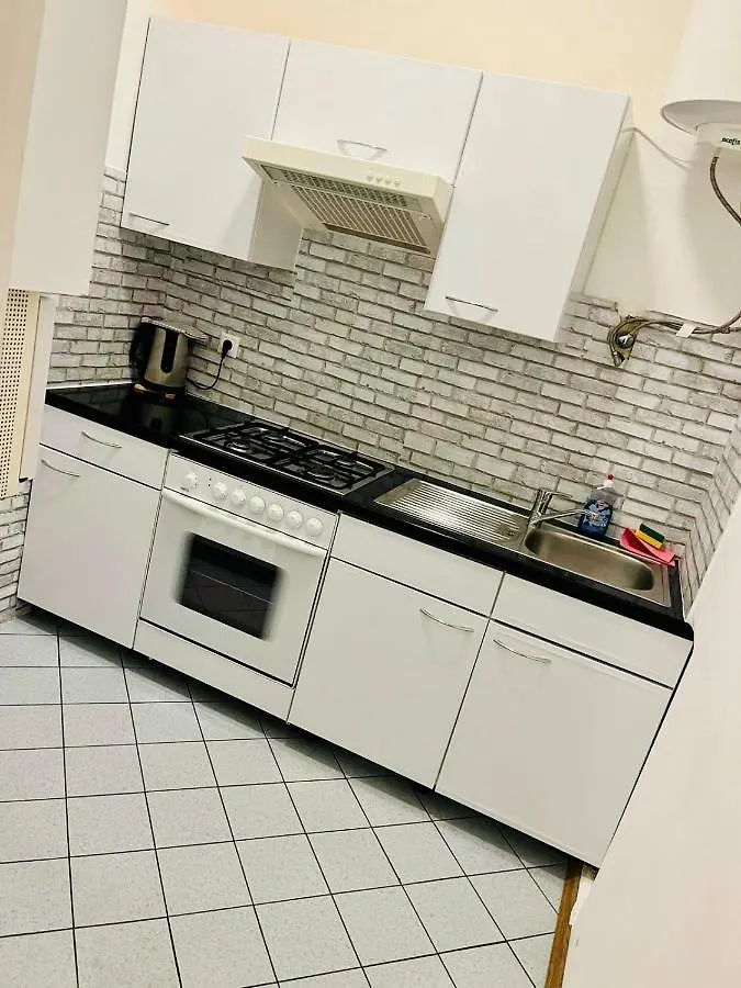 Holiday & Business Apartments 1150 Wenen Oostenrijk