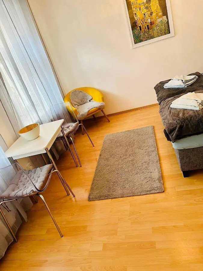 Holiday & Business Apartments 1150 Viena